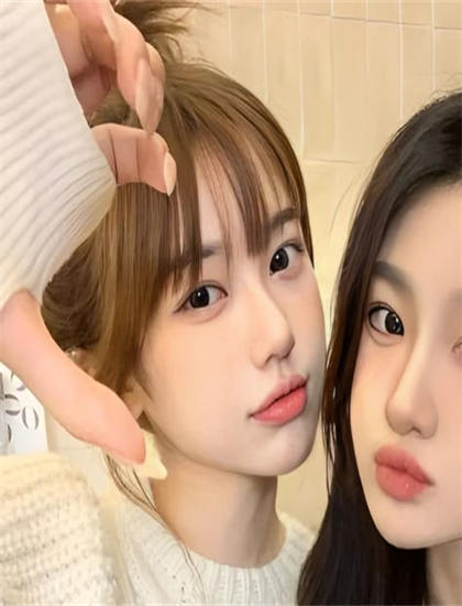 女孩自拍_暖暖免费视频在线视频_黑太阳731免费观看